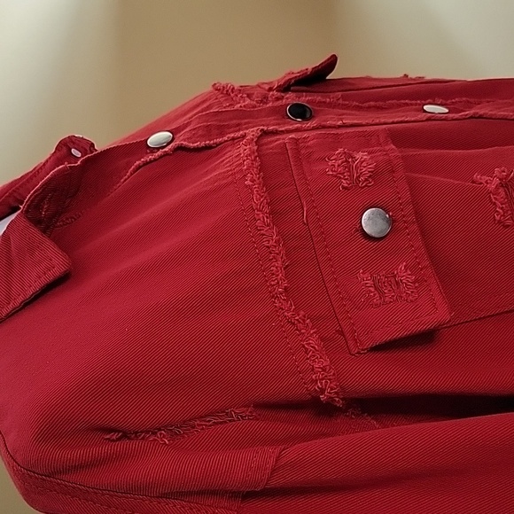 Red Shacket Distressed Long Sleeve Layering Top - Picture 2 of 7